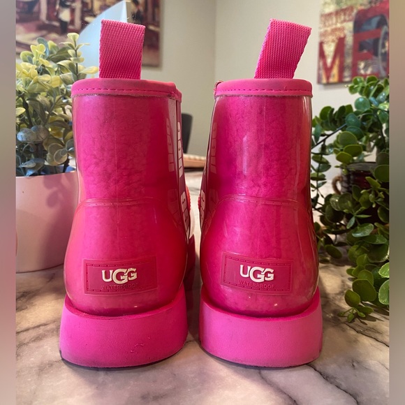 UGG Classic Clear Pink Mini Boot - Picture 3 of 7
